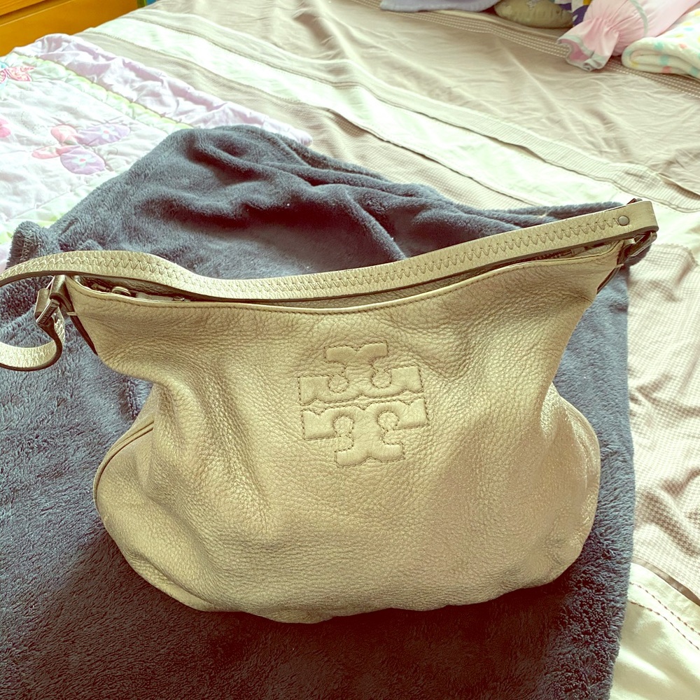 Toryburch shoulder